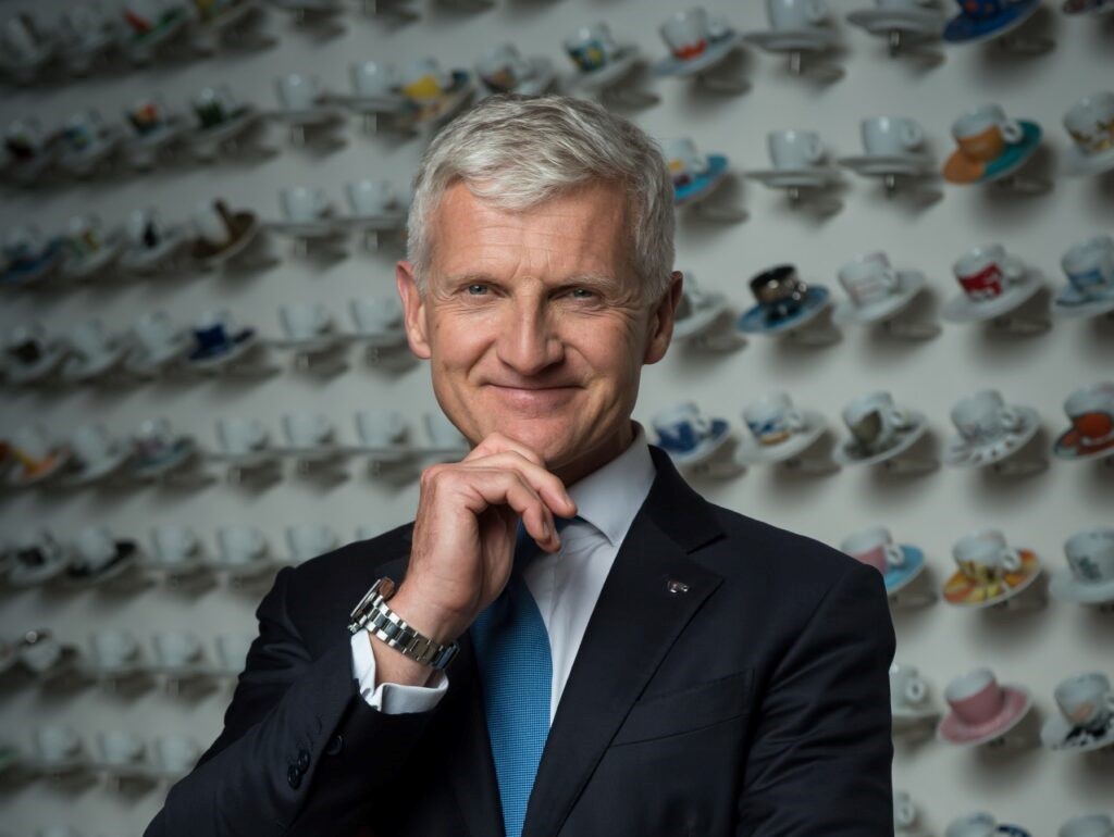 پایداری قهوه
