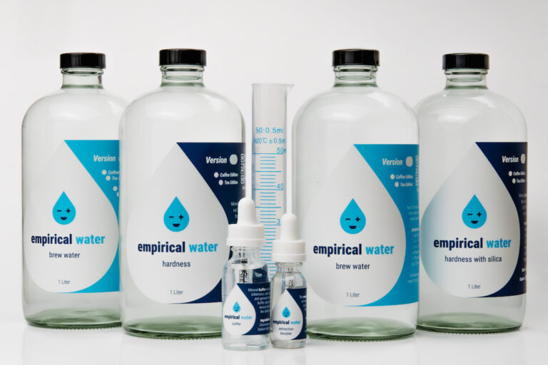 آب آزمایشگاهی